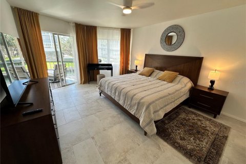 Condominio en alquiler en Sarasota, Florida, 1 dormitorio, 72.46 m2 № 1634974 - foto 17