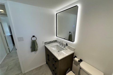 Condominio en alquiler en Sarasota, Florida, 1 dormitorio, 72.46 m2 № 1634974 - foto 25