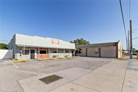 Immobilier commercial à vendre à Polk City, Floride: 288 m2 № 1657697 - photo 21