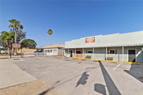 Immobilier commercial à vendre à Polk City, Floride: 288 m2 № 1657697 - photo 20