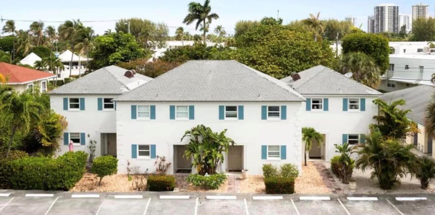 Townhouse in Riviera Beach, Florida 3 bedrooms, 134.15 sq.m. № 2263759