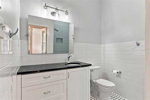 Casa en venta en Lakeland, Florida, 3 dormitorios, 155.7 m2 № 2316457 - foto 12