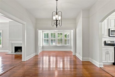 Casa en venta en Lakeland, Florida, 3 dormitorios, 155.7 m2 № 2316457 - foto 6