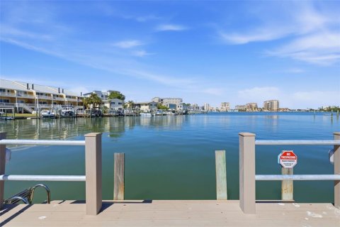 Condo in Clearwater, Florida, 2 bedrooms № 2226854 - photo 5