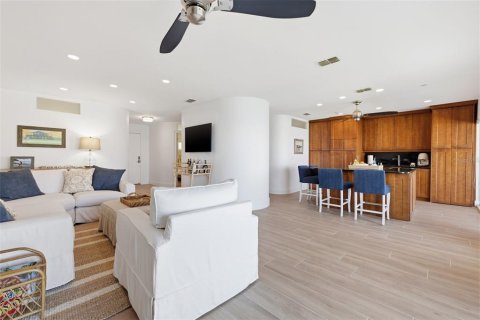 Condo in Clearwater, Florida, 2 bedrooms № 2226854 - photo 8