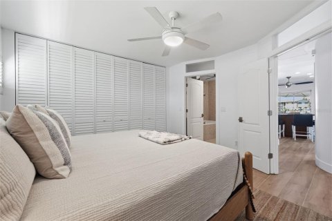 Condo in Clearwater, Florida, 2 bedrooms № 2226854 - photo 15