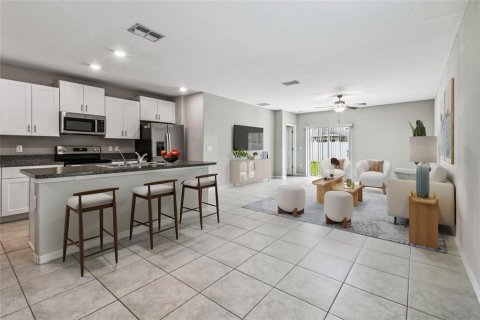 Villa ou maison à vendre à Tampa, Floride: 5 chambres, 224.36 m2 № 1914615 - photo 3