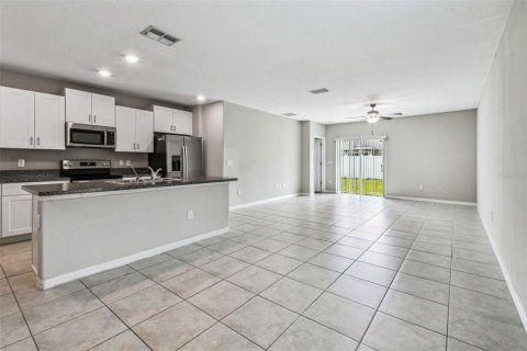 Villa ou maison à vendre à Tampa, Floride: 5 chambres, 224.36 m2 № 1914615 - photo 4