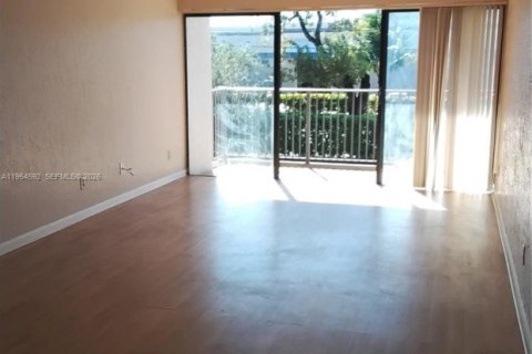 Copropriété à louer à Hollywood, Floride: 1 chambre, 60.39 m2 № 2008384 - photo 25