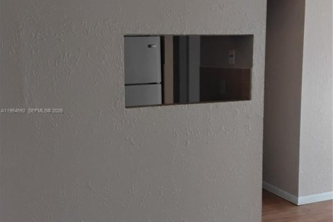 Copropriété à louer à Hollywood, Floride: 1 chambre, 60.39 m2 № 2008384 - photo 22