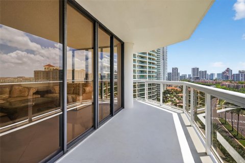 Copropriété à vendre à Aventura, Floride: 2 chambres, 124.49 m2 № 1839697 - photo 23