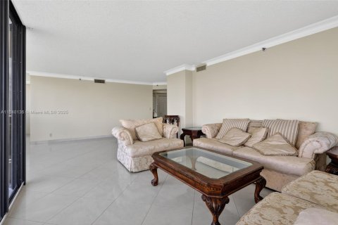 Copropriété à vendre à Aventura, Floride: 2 chambres, 124.49 m2 № 1839697 - photo 8