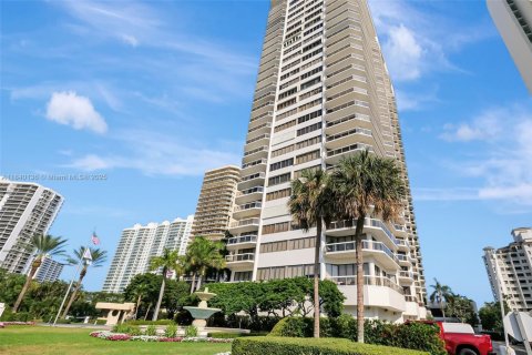 Copropriété à vendre à Aventura, Floride: 2 chambres, 124.49 m2 № 1839697 - photo 28