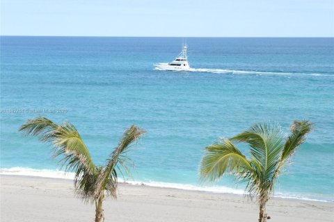 Copropriété à vendre à Tequesta, Floride: 3 chambres, 157.93 m2 № 1978286 - photo 3