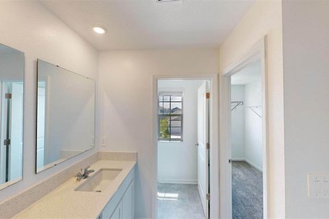 House in Davenport, Florida 6 bedrooms, 190.91 sq.m. № 1757906 - photo 20