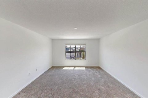 House in Davenport, Florida 6 bedrooms, 190.91 sq.m. № 1757906 - photo 18