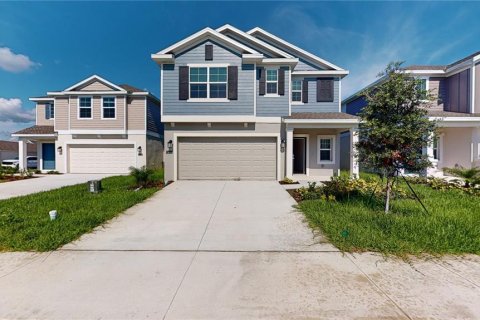 House in Davenport, Florida 6 bedrooms, 190.91 sq.m. № 1757906 - photo 1