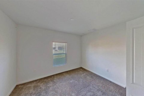 House in Davenport, Florida 6 bedrooms, 190.91 sq.m. № 1757906 - photo 12