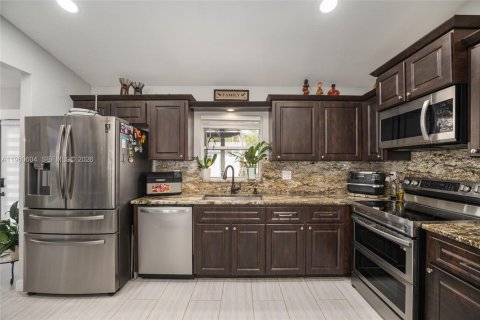 Villa ou maison à vendre à Ocala, Floride: 3 chambres, 153.38 m2 № 2024453 - photo 27