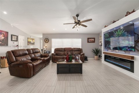 Villa ou maison à vendre à Ocala, Floride: 3 chambres, 153.38 m2 № 2024453 - photo 16