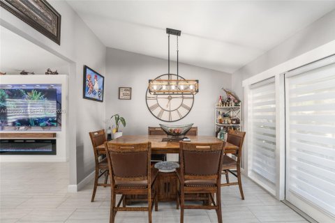 Villa ou maison à vendre à Ocala, Floride: 3 chambres, 153.38 m2 № 2024453 - photo 25