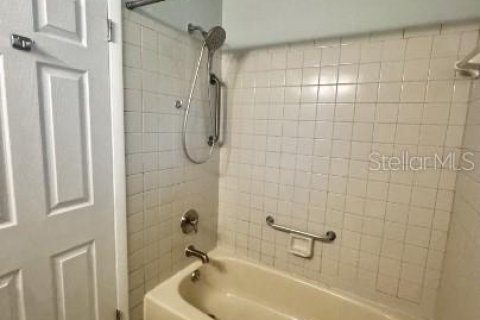 Apartment in Clermont, Florida 1 bedroom, 74.32 sq.m. № 2219448 - photo 10