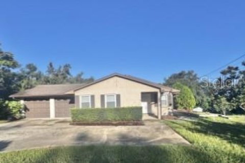 Apartment in Clermont, Florida 1 bedroom, 74.32 sq.m. № 2219448 - photo 2