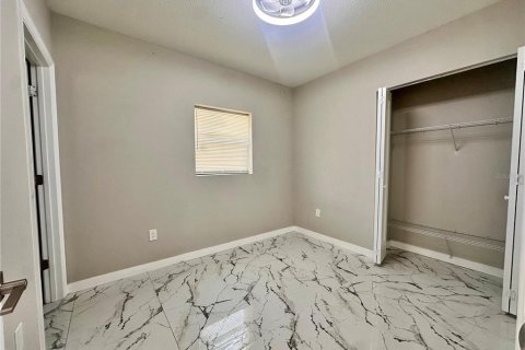 Villa ou maison à vendre à Tampa, Floride: 4 chambres, 150.5 m2 № 2313032 - photo 6