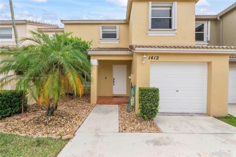 Adosado en venta en Pembroke Pines, Florida, 3 dormitorios, 140.75 m2 № 1891734 - foto 22