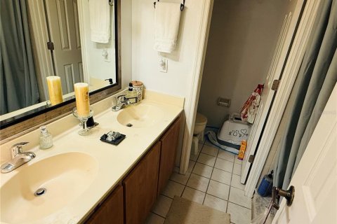 Condo in Orlando, Florida, 2 bedrooms  № 1829251 - photo 11