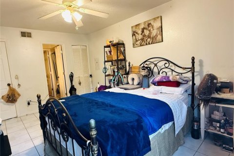 Condo in Orlando, Florida, 2 bedrooms  № 1829251 - photo 9