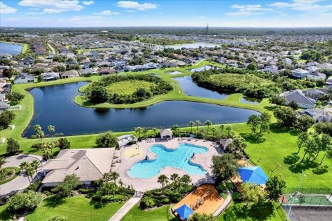 House in Riverview, Florida 3 bedrooms, 193.42 sq.m. № 2394039 - photo 17