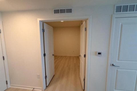 Appartement à louer à Orlando, Floride: 2 chambres, 95.04 m2 № 2142204 - photo 5
