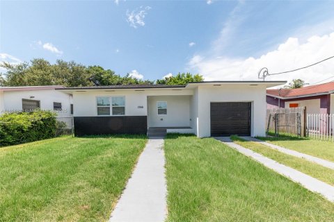 Купить виллу или дом в Майами, Флорида 3 спальни, 131.55м2, № 1957912 - фото 3