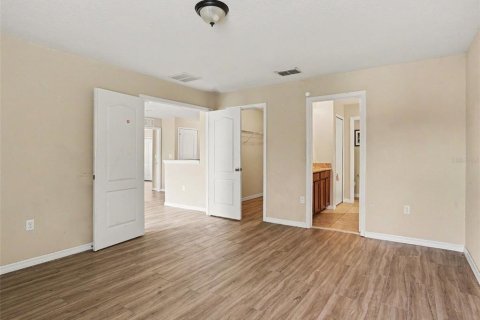 House in Davenport, Florida 6 bedrooms, 286.51 sq.m. № 2428990 - photo 27