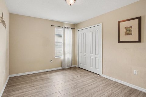 House in Davenport, Florida 6 bedrooms, 286.51 sq.m. № 2428990 - photo 21