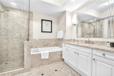 Снять в аренду кондоминиум в Майами, Флорида 2 спальни, 162.3м2, № 1897225 - фото 7