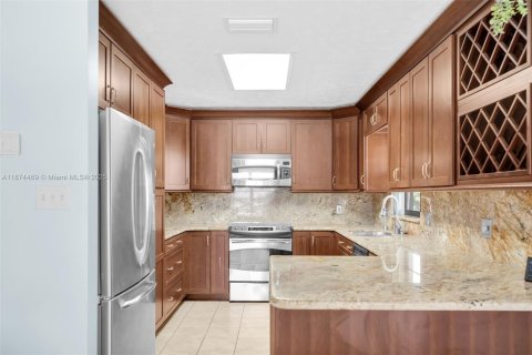 Villa ou maison à vendre à Marathon, Floride: 2 chambres, 120.31 m2 № 1929748 - photo 20