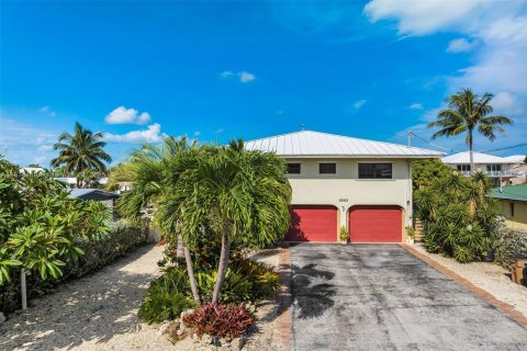 Villa ou maison à vendre à Marathon, Floride: 2 chambres, 120.31 m2 № 1929748 - photo 2