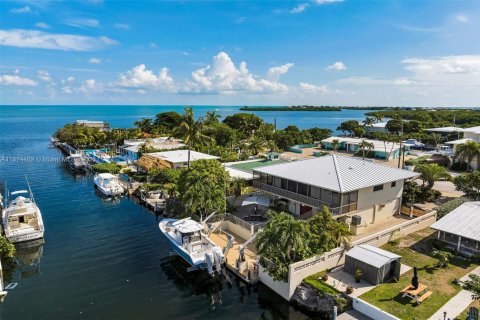 Villa ou maison à vendre à Marathon, Floride: 2 chambres, 120.31 m2 № 1929748 - photo 8