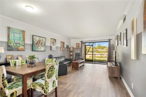 Copropriété à vendre à Boca Raton, Floride: 2 chambres, 89 m2 № 2265166 - photo 4