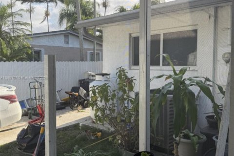 Casa en venta en Homestead, Florida, 4 dormitorios, 113.15 m2 № 2017337 - foto 19