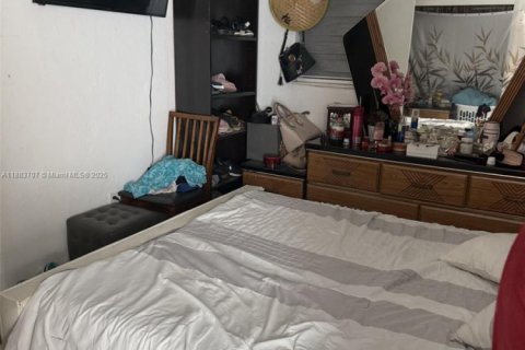 Casa en venta en Homestead, Florida, 4 dormitorios, 113.15 m2 № 2017337 - foto 11