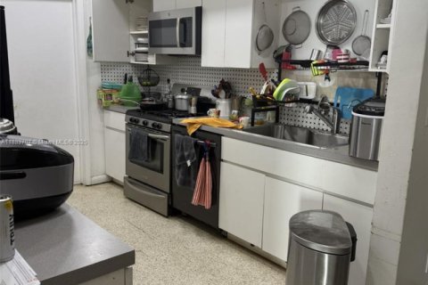 Casa en venta en Homestead, Florida, 4 dormitorios, 113.15 m2 № 2017337 - foto 4