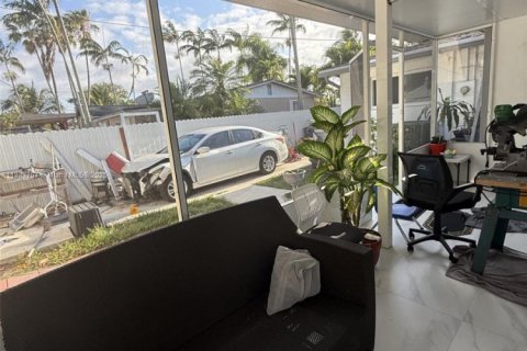 Casa en venta en Homestead, Florida, 4 dormitorios, 113.15 m2 № 2017337 - foto 23