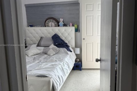 Casa en venta en Homestead, Florida, 4 dormitorios, 113.15 m2 № 2017337 - foto 12