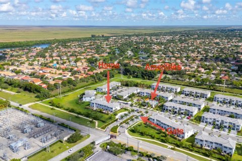 Adosado en venta en Coral Springs, Florida, 3 dormitorios, 124.86 m2 № 2002646 - foto 8