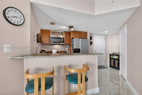 Купить кондоминиум в Майами, Флорида 1 спальня, 61.04м2, № 2058001 - фото 23