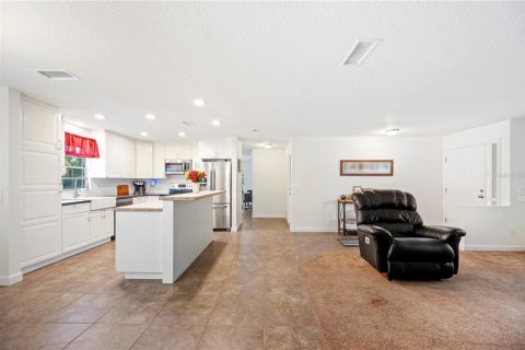 House in Lakeland, Florida 3 bedrooms, 148.09 sq.m. № 1800186 - photo 26