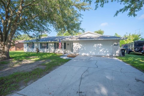 House in Lakeland, Florida 3 bedrooms, 148.09 sq.m. № 1800186 - photo 29